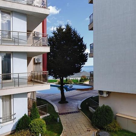 Panorama Krim Beach Apartment ラヴダ エクステリア 写真
